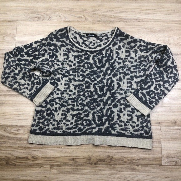 Olivaceous Women Pullover Sweater L Ladies Beautiful Print - Picture 1 of 7